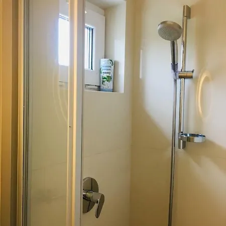 Loft With Parking Apartamento Bratislava